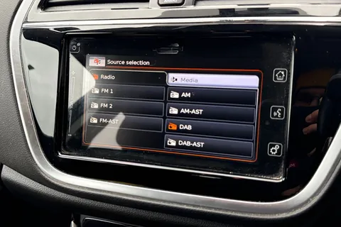 DF19RFE Suzuki Sx4 S-Cross 1.0 Boosterjet SZ-T 5dr Thumbnail #42