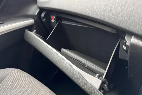 DF19RFE Suzuki Sx4 S-Cross 1.0 Boosterjet SZ-T 5dr Thumbnail #56