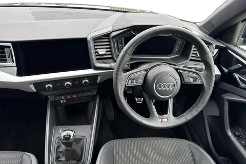 YE25XZZ Audi A1 S line 25 TFSI  95 PS 5-speed Thumbnail #19
