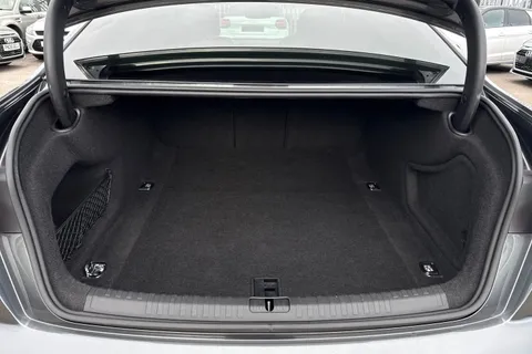 7 of 48 for Audi A6 Saloon S line 40 TDI quattro 204 PS S tronic