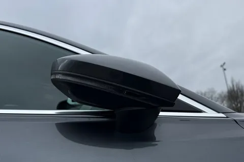 27 of 48 for Audi A6 Saloon S line 40 TDI quattro 204 PS S tronic