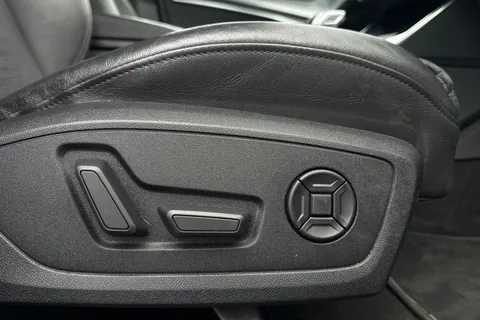 32 of 48 for Audi A6 Saloon S line 40 TDI quattro 204 PS S tronic