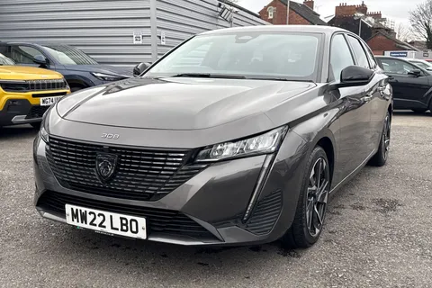 25 of 55 for PEUGEOT 308 SW 1.5 BlueHDi Allure Premium EAT Euro 6 (s/s) 5dr