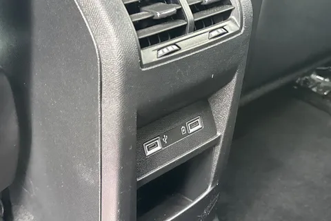 33 of 55 for PEUGEOT 308 SW 1.5 BlueHDi Allure Premium EAT Euro 6 (s/s) 5dr