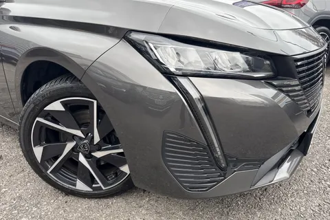 34 of 55 for PEUGEOT 308 SW 1.5 BlueHDi Allure Premium EAT Euro 6 (s/s) 5dr