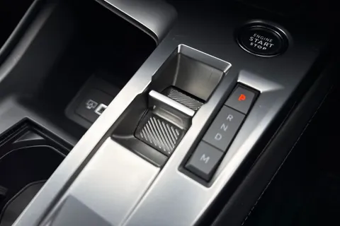 49 of 55 for PEUGEOT 308 SW 1.5 BlueHDi Allure Premium EAT Euro 6 (s/s) 5dr