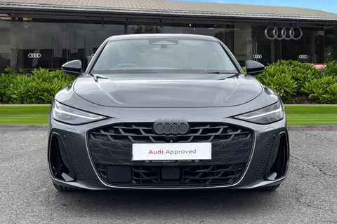 PJ75NMM Audi A6 Saloon Launch Edition TDI quattro 204 PS S tronic Thumbnail #6