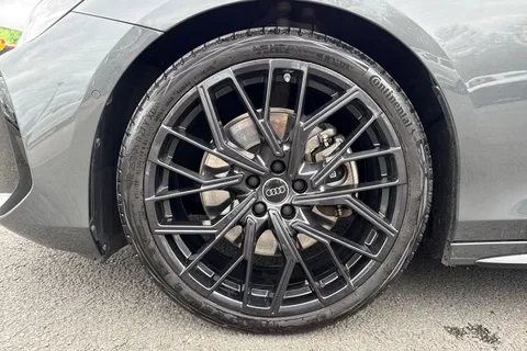 PJ75NMM Audi A6 Saloon Launch Edition TDI quattro 204 PS S tronic Thumbnail #13