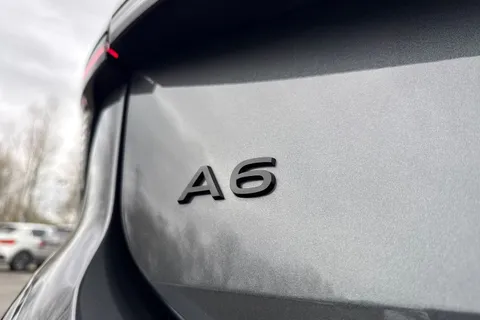 PJ75NMM Audi A6 Saloon Launch Edition TDI quattro 204 PS S tronic Thumbnail #36