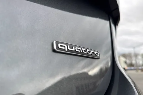 PJ75NMM Audi A6 Saloon Launch Edition TDI quattro 204 PS S tronic Thumbnail #38