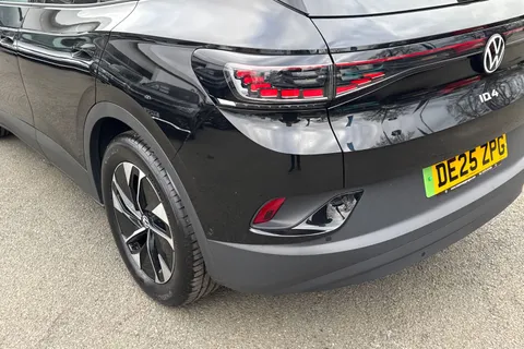 DE25ZPG Volkswagen ID.4 128kW Family Pro 77kWh 5dr Auto [135kW Ch] Thumbnail #8