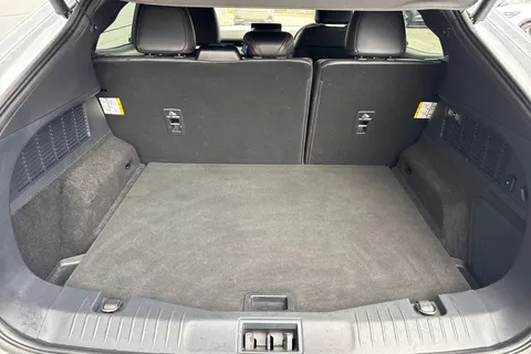 DX74KPN Ford Mustang Mach-E Extended Range 91kWh Premium AWD 5dr Thumbnail #8