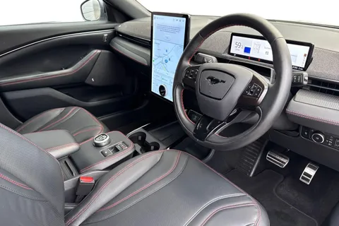 DX74KPN Ford Mustang Mach-E Extended Range 91kWh Premium AWD 5dr Thumbnail #15