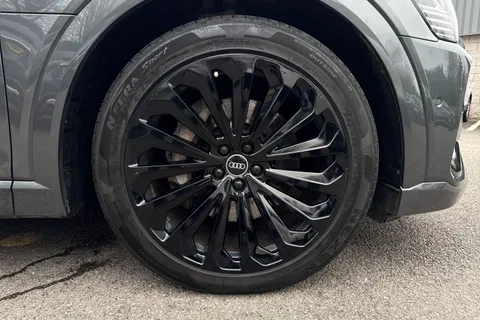 YF21XCN Audi e-tron 50 S line Sportback Auto quattro 5dr 71.2kWh Thumbnail #24