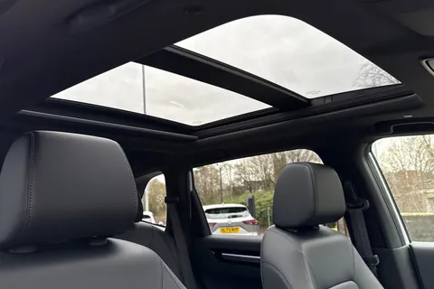 MV75AAK Honda CR-V 2.0 ePHEV Advance Tech 5dr eCVT Thumbnail #33