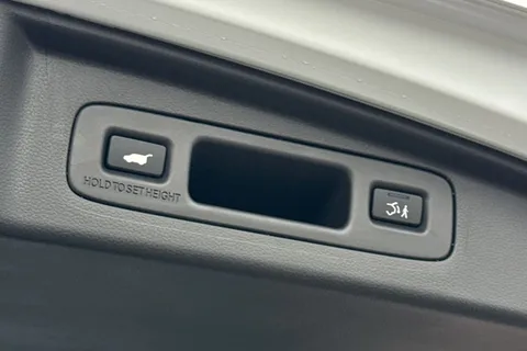 MV75AAK Honda CR-V 2.0 ePHEV Advance Tech 5dr eCVT Thumbnail #36