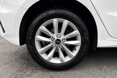 PK72XWO Audi A3 Technik 30 TFSI  110 PS 6-speed Thumbnail #12