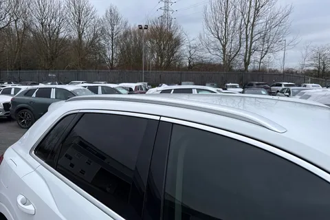 27 of 66 for Audi Q3 Sport 35 TFSI 150 PS S tronic