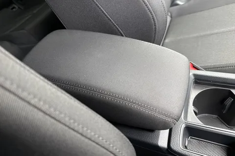 59 of 66 for Audi Q3 Sport 35 TFSI 150 PS S tronic