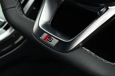 41 of 61 for Audi Q7 SUV Black Edition 50 TDI quattro 286 PS tiptronic