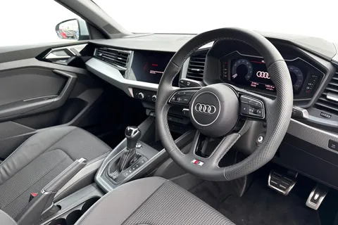 DC25XAH Audi A1 S line 30 TFSI  116 PS S tronic Thumbnail #15