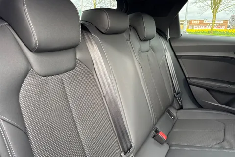 DC25XAH Audi A1 S line 30 TFSI  116 PS S tronic Thumbnail #20