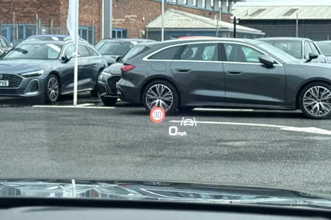 55 of 66 for Audi Q7 SUV Black Edition 45 TDI quattro 231 PS tiptronic