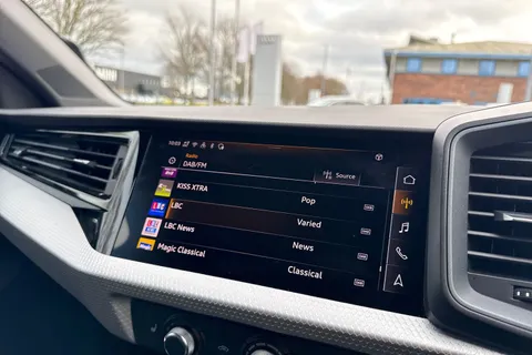 DC25XAH Audi A1 S line 30 TFSI  116 PS S tronic Thumbnail #56