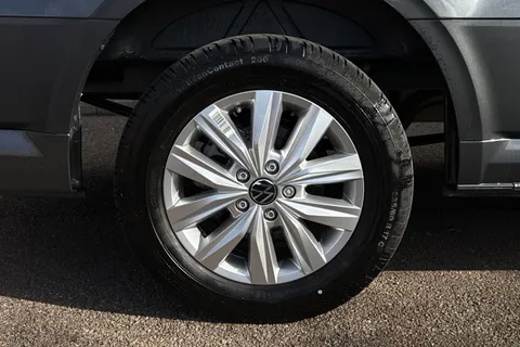 13 of 64 for Volkswagen Grand California 3.5T 2.0 TDI 600 5dr Tip Auto 4 Berth-Great Spec