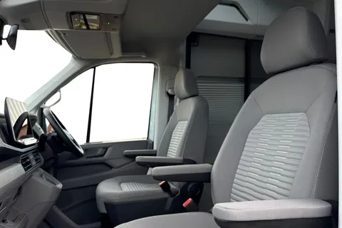 16 of 64 for Volkswagen Grand California 3.5T 2.0 TDI 600 5dr Tip Auto 4 Berth-Great Spec