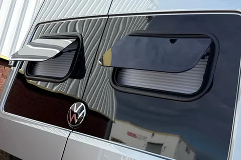 37 of 64 for Volkswagen Grand California 3.5T 2.0 TDI 600 5dr Tip Auto 4 Berth-Great Spec