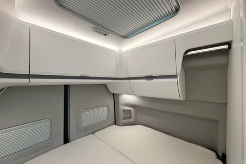 48 of 64 for Volkswagen Grand California 3.5T 2.0 TDI 600 5dr Tip Auto 4 Berth-Great Spec