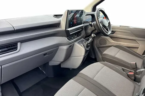 BK25OKP Volkswagen Transporter 2.0 TDI 150ps Commerce Plus Panel Van Thumbnail #2