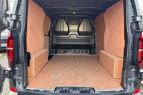 BK25OKP Volkswagen Transporter 2.0 TDI 150ps Commerce Plus Panel Van Thumbnail #9