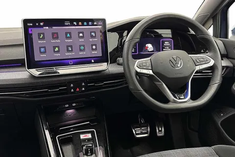 KW25XJP Volkswagen Golf 1.5 TSI 272 GTE eHybrid 5dr DSG **PAN ROOF** Thumbnail #2