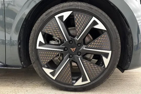 KP25XDN CUPRA Born e-Boost 79kWh VZ Auto 5dr Thumbnail #7