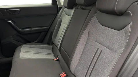 LV71UMH SEAT Ateca 1.5 TSI EVO SE Technology DSG Euro 6 (s/s) 5dr Thumbnail #8