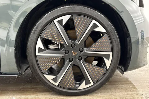 KT25WEO CUPRA Born e-Boost 79kWh VZ Auto 5dr Thumbnail #7