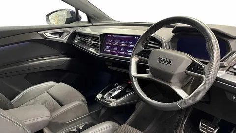 7 of 10 for Audi Q4 e-tron Q4 Sportback S line 40 e-tron 150,00 kW