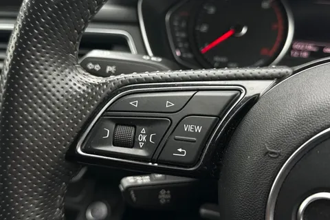 28 of 45 for AUDI A4 1.4T FSI Black Edition 4dr