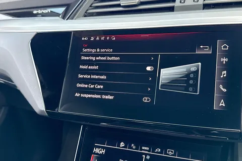 RK23LZX Audi e-tron S line 55 quattro 300,00 kW Thumbnail #47