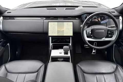 10 of 47 for Land Rover Range Rover 3.0 D300 HSE 5dr