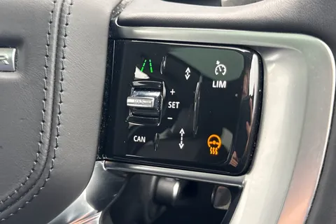 34 of 47 for Land Rover Range Rover 3.0 D300 HSE 5dr