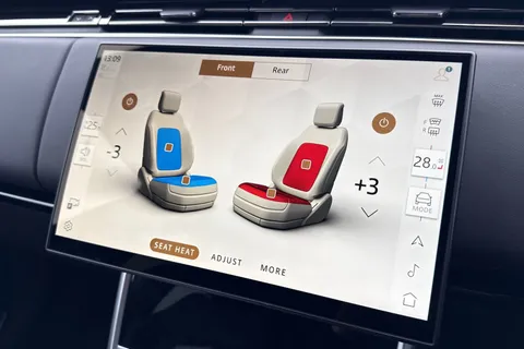 47 of 47 for Land Rover Range Rover 3.0 D300 HSE 5dr