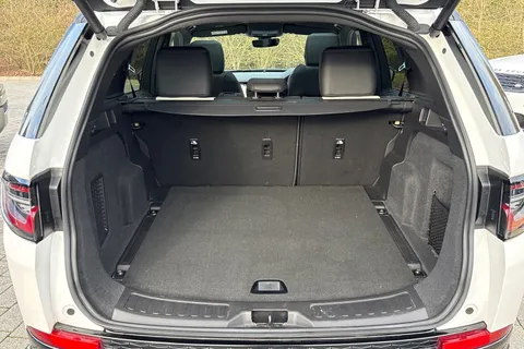 DY24LHX Land Rover Discovery Sport 2.0 D200 Dynamic SE 5dr Thumbnail #12