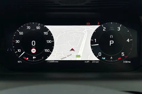 DY24LHX Land Rover Discovery Sport 2.0 D200 Dynamic SE 5dr Thumbnail #18