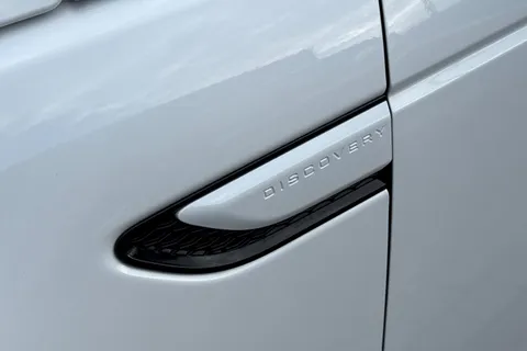 DY24LHX Land Rover Discovery Sport 2.0 D200 Dynamic SE 5dr Thumbnail #30