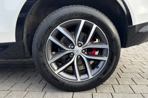 DY24LHX Land Rover Discovery Sport 2.0 D200 Dynamic SE 5dr Thumbnail #40