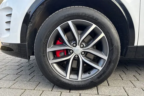 DY24LHX Land Rover Discovery Sport 2.0 D200 Dynamic SE 5dr Thumbnail #41