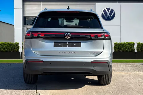  Volkswagen Tiguan 1.5 eTSI MHEV Match DSG Euro 6 (s/s) 5dr Thumbnail #4